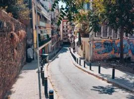 Thessaloniki Studio Maria Julia Cubana