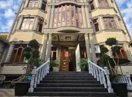 Hotel Sharq