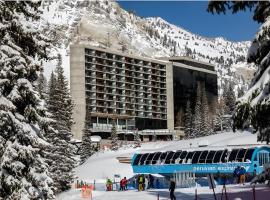 Ski-In Ski-Out - The Cliff @ Snowbird, apart-hotel u gradu Sendi