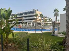 Flamenca Village, hotel in Orihuela