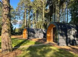 Great Hallingbury Lodges