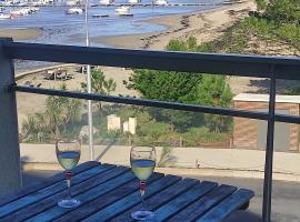 Le Studio Galliéni, face mer, vous accueille en été comme en hiver!, hotel in Pornichet