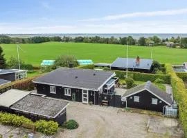 Holiday Home Yngvy - 500m from the sea by Interhome