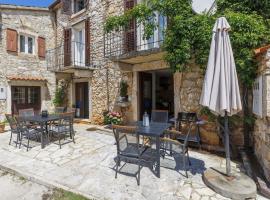 Holiday Home Erika-2 by Interhome, hótel í Nova Vas