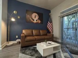 The Apollo - Lux 1-Bed Apartment near Space Center