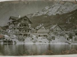 Haus Paradies am See, hotell i Grundlsee