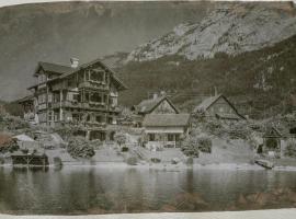 Haus Paradies am See, παραλιακή κατοικία σε Grundlsee