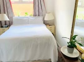 Bramley Fall Park Homestay, hotel v destinaci Horsforth