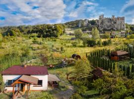 Agroturystyka na Jurze Apartamenty z widokiem na Zamek Jacuzzi Sauna Beczka, hotell sihtkohas Ogrodzieniec