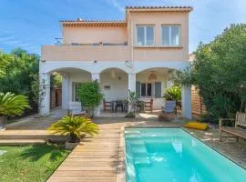 Holiday Home La maison du Port by Interhome