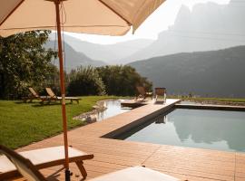 Hofgut Antlas, hotel v destinaci Collalbo