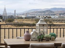 Villa de Ares Armilla, By DaiMar, hotelli kohteessa Armilla