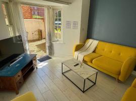 Spacious Queen Anne Court with FREE PARKING By Prescott Apartments, hotel v destinaci Abingdon