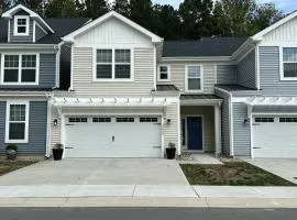 Friendship Creek --- 35039 Dundee St