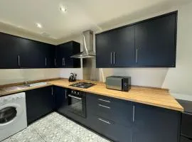 Zetland House Apartment - First floor with garden and parking
