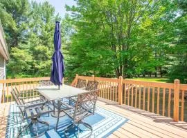 Spacious Leelanau home near the best of Michigan