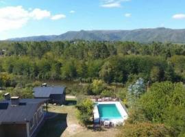 Cabañas Ojos de Cielo, villa en Santa Rosa de Calamuchita