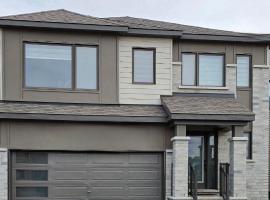 Pearl Properties Ottawa, villa in Ottawa