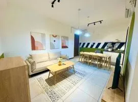 K-Avenue by CC Suites 8-10pax ,2 free car park slot