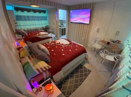 Gold House Oro, love hotel in Quito