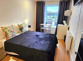 Penelope Ensuite Double Room