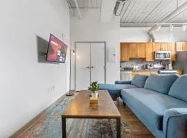 306-Urban Blissful Oasis Close to DT Parking