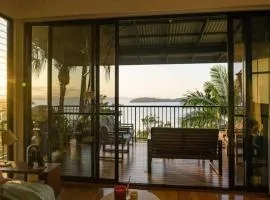Panorama 9 & Free Buggy Hamilton Island