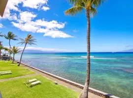 KBM Resorts FREE CAR Lokelani Oceanfront 2-Bedroom Condo Recently Remodeled includes Beach Gear LOK-B203