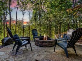 Mountain View, hot tub, fire pit, game room, hotel i Blairsville