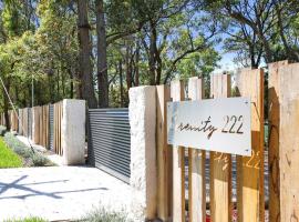 Serenity 222 The Estate in Jervis Bay, Hotel in St Georges Basin