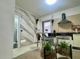 Casa Alessio - Elegante Appartamento nel Cuore di Cesano Maderno