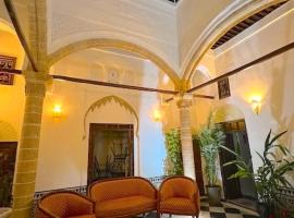 Riad Guesthouse 16, guest house in Sale