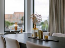 Huswell - Luxury Villa for 8 Guests Near the Beach in Knokke, khách sạn ở Knokke-Heist