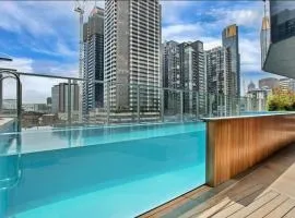Southbank 1Bed apt on 20F with great view,gym,pool