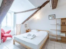 GuestHost - Palazzo Saluzzo Paesana Beautiful Flat