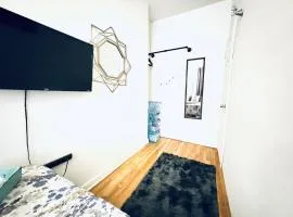 UES Manhattan ROOM #2 in Shared Apartment