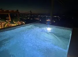 Kaptara Premium Upper Level Unit with Plunge Pool-Part of Kaptara Villa complex