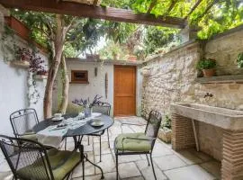 Strandnahes Apartment inmitten der Altstadt mit mediterranem Garten - nur 150 Meter zum Meer