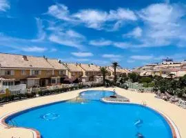 Las Americas Camison con piscina 10 Tenerife365