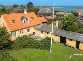 Beautiful Home In Samsø With Wifi, hotel v destinaci Toftebjerg