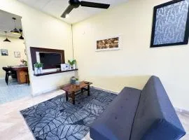 Bercham 81 Homestay