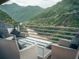 The Tattva Devprayag, khách sạn ở Devaprayāg