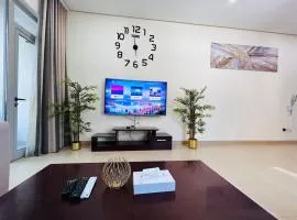 Aspire Tower - Breezy Two Bedroom in Juffair