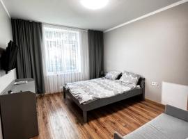 Stay in Ogre, &xi;&epsilon;&nu;&omicron;&delta;&omicron;&chi;&epsilon;ί&omicron; &mu;&epsilon; &pi;ά&rho;&kappa;&iota;&nu;&gamma;&kappa; &sigma;&epsilon; Ogre