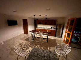 1Cálido y Amarillo – hotel w mieście Jericó