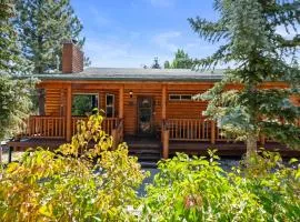 Sugarbear Cabin - Luxurious Log Cabin, Pet Friendly