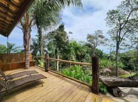 Bangalô com vista e piscina natural em Flechas