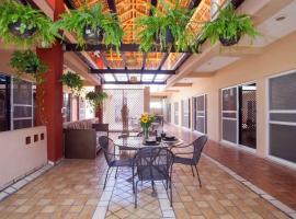 Terraza Studios, Ferienwohnung mit Hotelservice in Cabo San Lucas