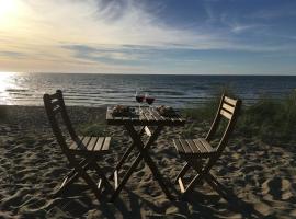 Maison les pieds dans le sable, hôtel à Blonville-sur-Mer