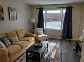 Cozy Home with Whole main floor
